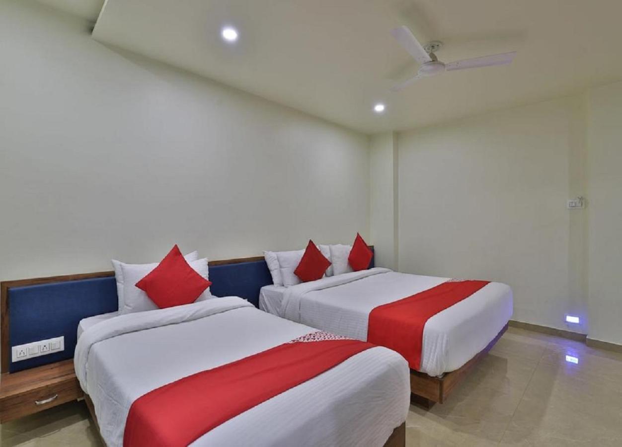 Hotel Kuber Dwārka Εξωτερικό φωτογραφία