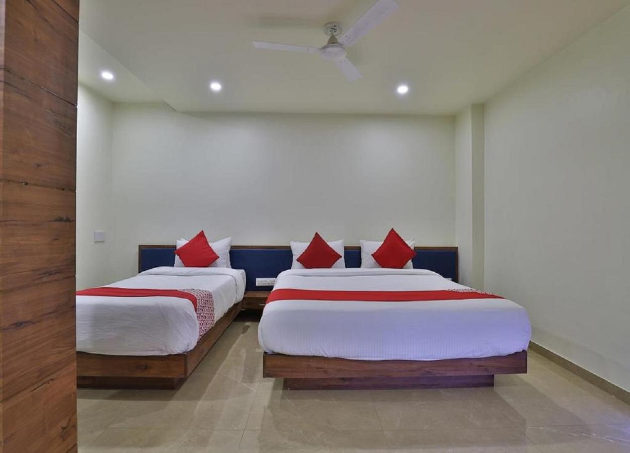 Hotel Kuber Dwārka Εξωτερικό φωτογραφία